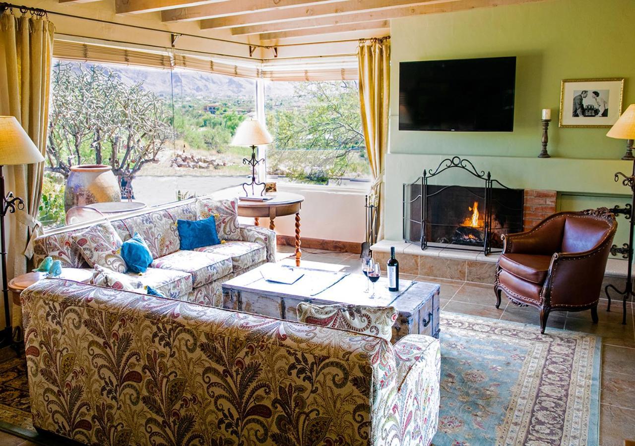 Hacienda Del Sol Guest Ranch Resort توسن الغرفة الصورة